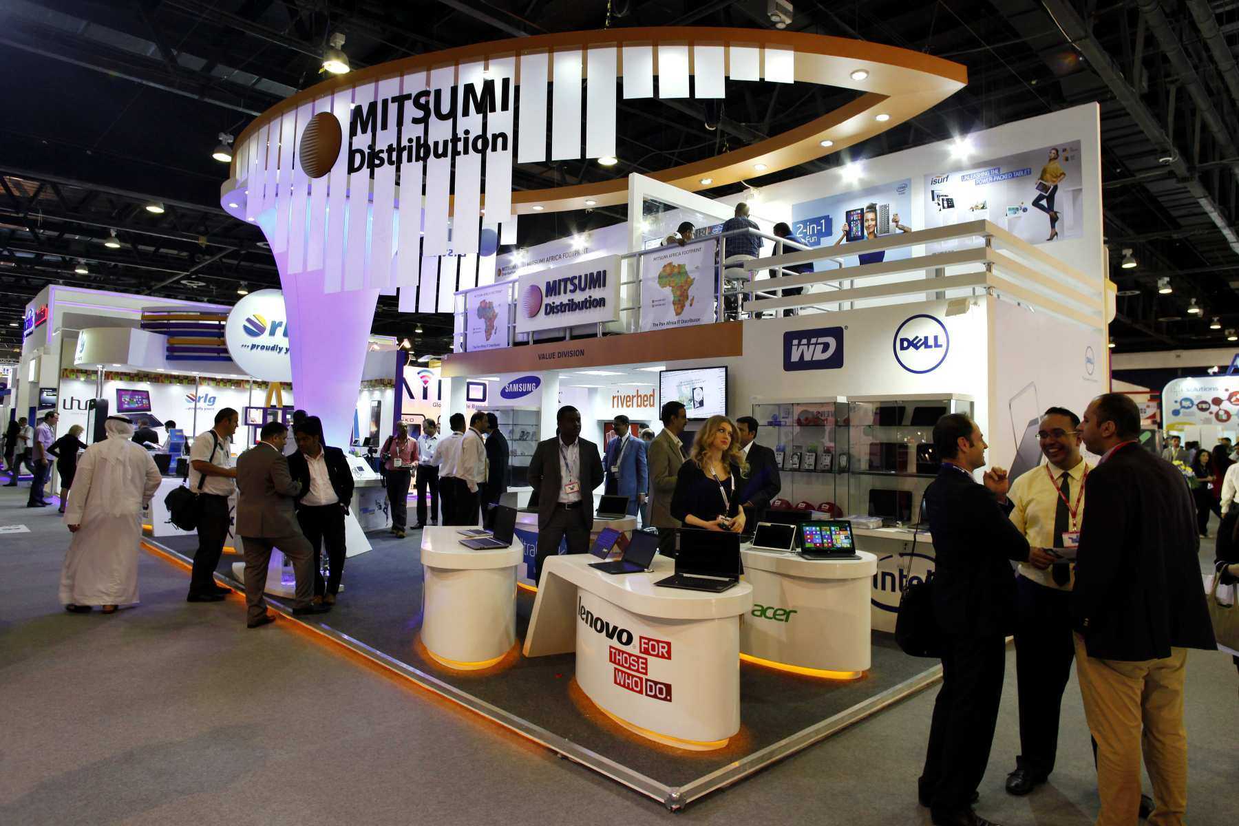 Custom Built Stand or Modular Exhibition Stand? What’s Better for DWTC Exhibitions
