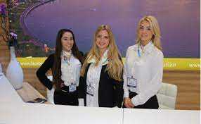 What to look for when hiring staff for your Exhibition Stand in UAE